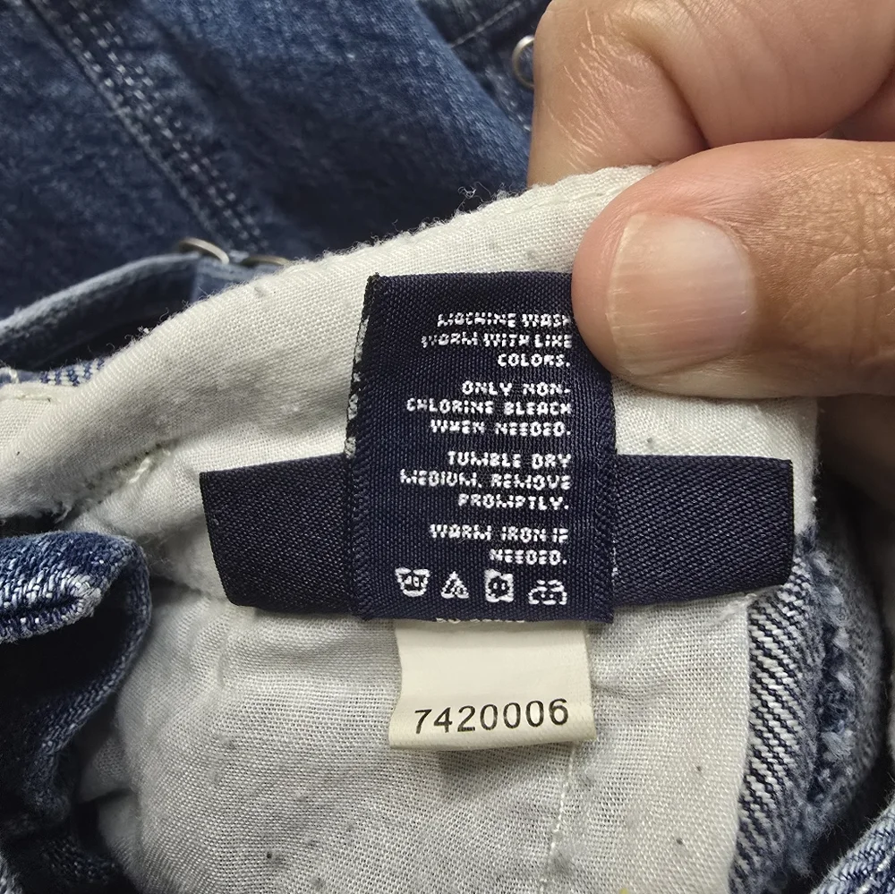 Oshkosh B'Gosh® Shortalls Overalls Baby Med Dark Blue Denim Snap legs Sz 24m